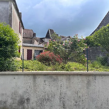 Maison à Périgord Hébergement de vacances *
